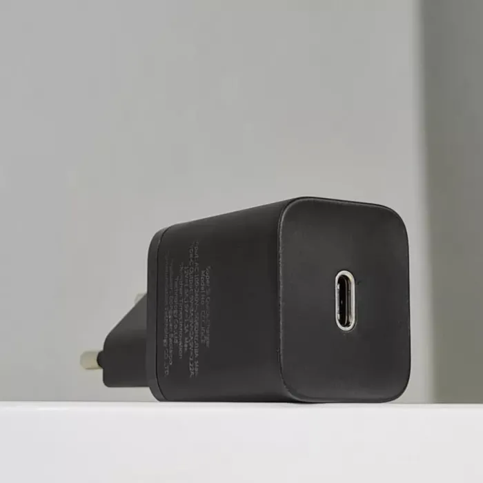 МЗП Baseus Super Silicone Quick Charger Charger 20W (Type-C)