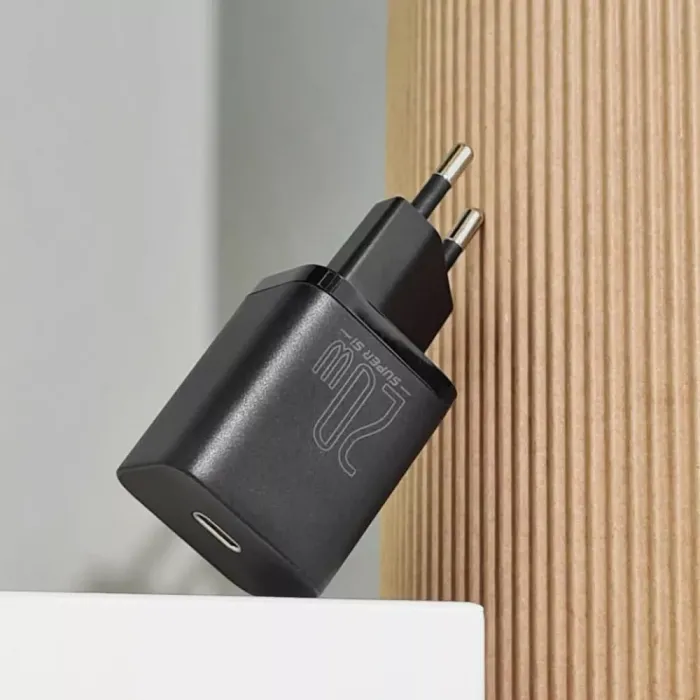 МЗП Baseus Super Silicone Quick Charger Charger 20W (Type-C)